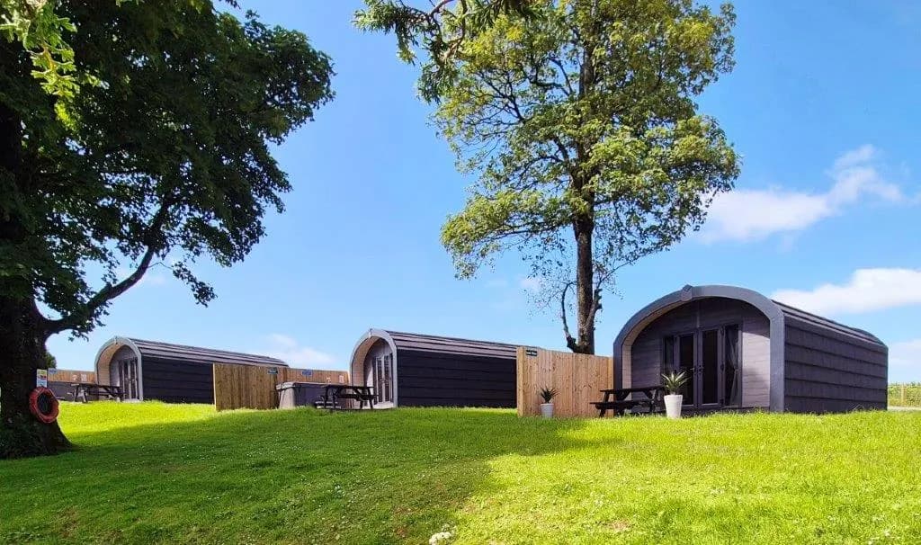 Bruces Cave Caravan, glamping