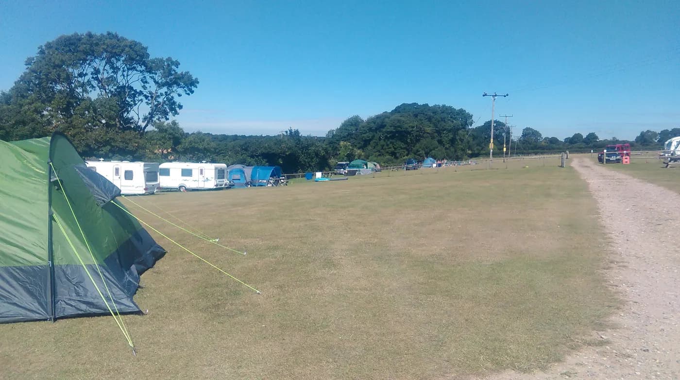 Coombe View Farm, camping
