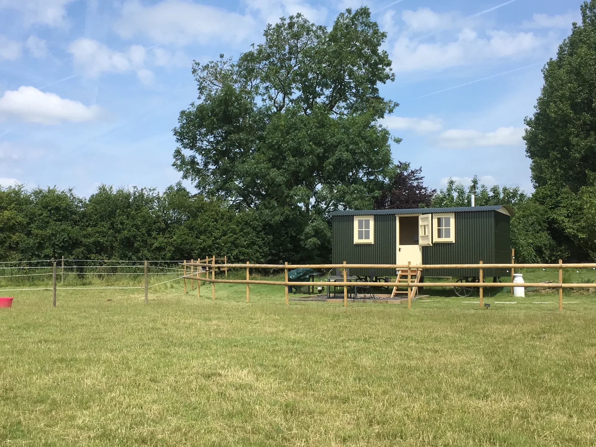 Oxton Hill Hideaway, glamping
