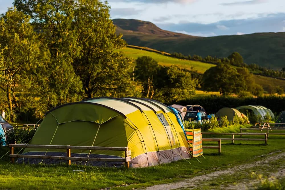 Burns Farm Caravan Site, camping