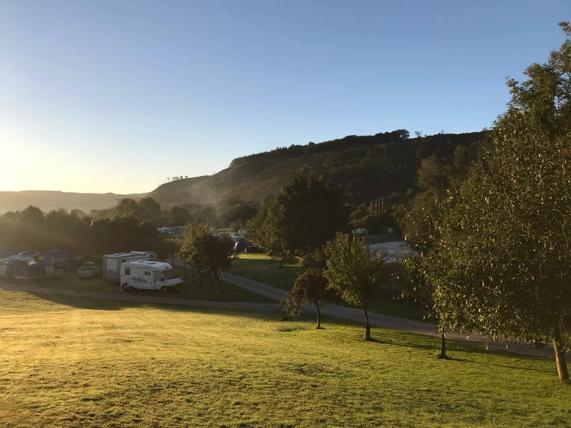 Dol Llys Farm Caravan and Camping